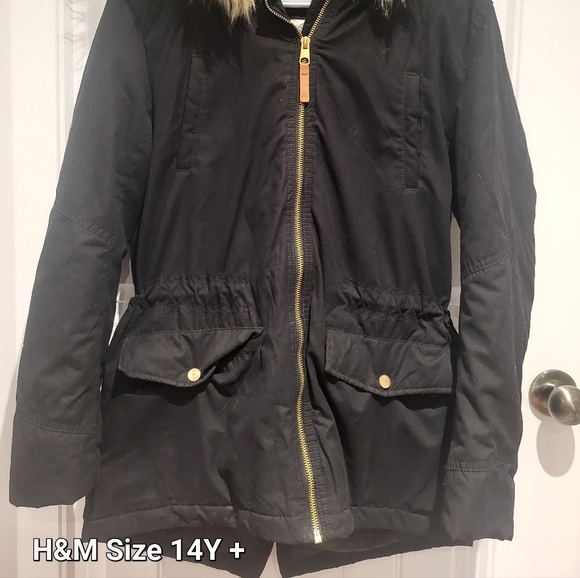 2/$40 🏷 H&M Winter Coat Size Youth 14+ - Picture 3 of 5